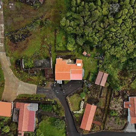 Casa Da Mãe - Entre O Pico E A Maré Terra do Pão