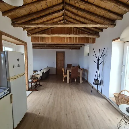 Casa Da Mae - Entre O Pico E A Mare Terra do Pão