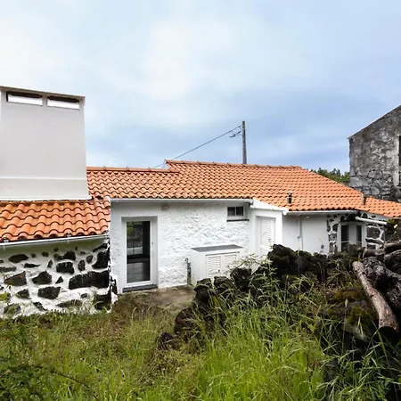 Casa Da Mae - Entre O Pico E A Mare