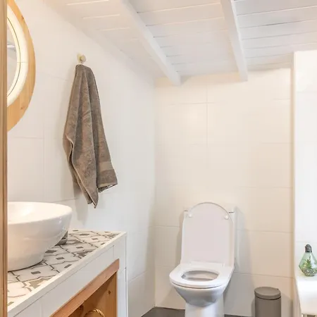 Casa Da Mãe - Entre O Pico E A Maré * Terra do Pão