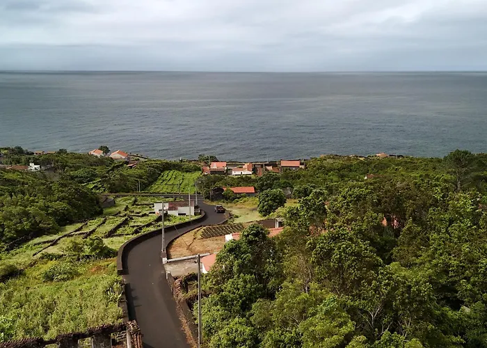 Casa Da Mae - Entre O Pico E A Mare Terra do Pao